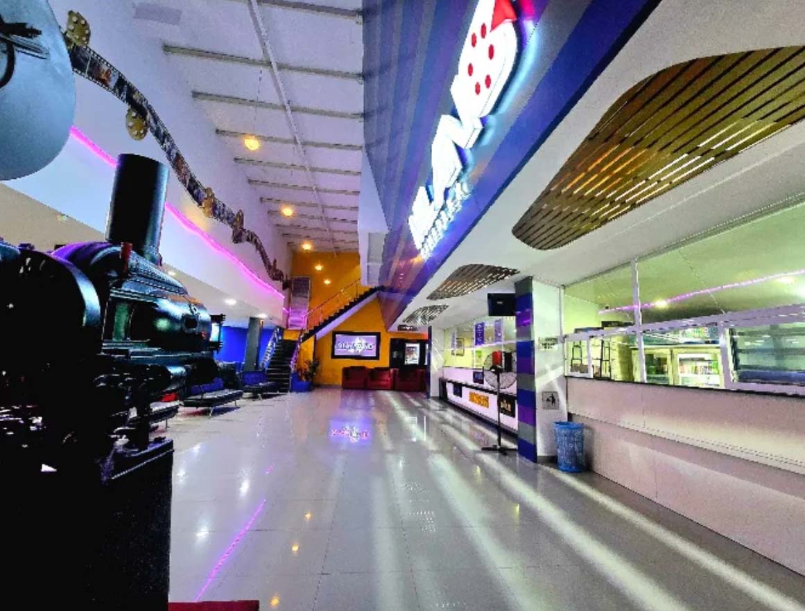 Milano Cineplex gallery 2